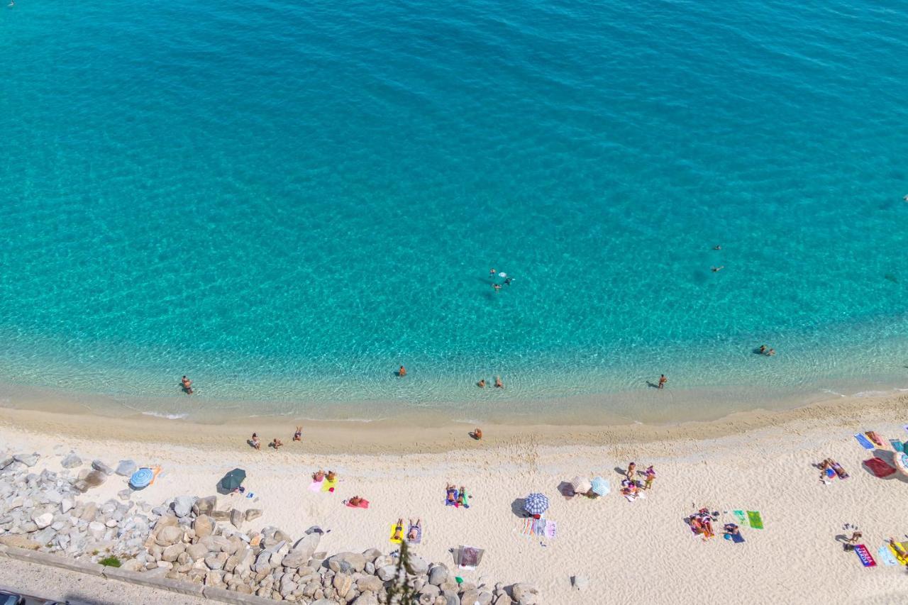 B&B The Sea - Family Rooms - Free Parking Tropea Dış mekan fotoğraf