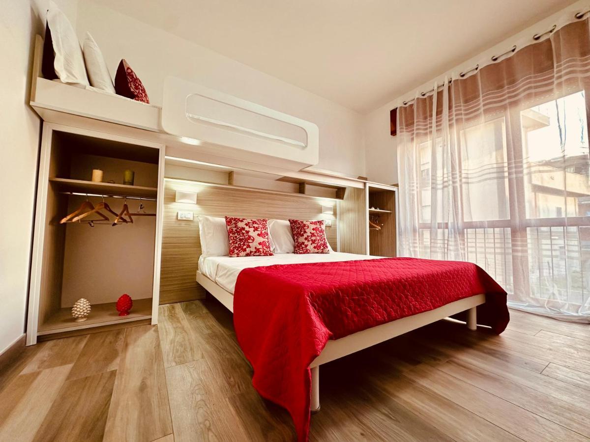B&B The Sea - Family Rooms - Free Parking Tropea Dış mekan fotoğraf